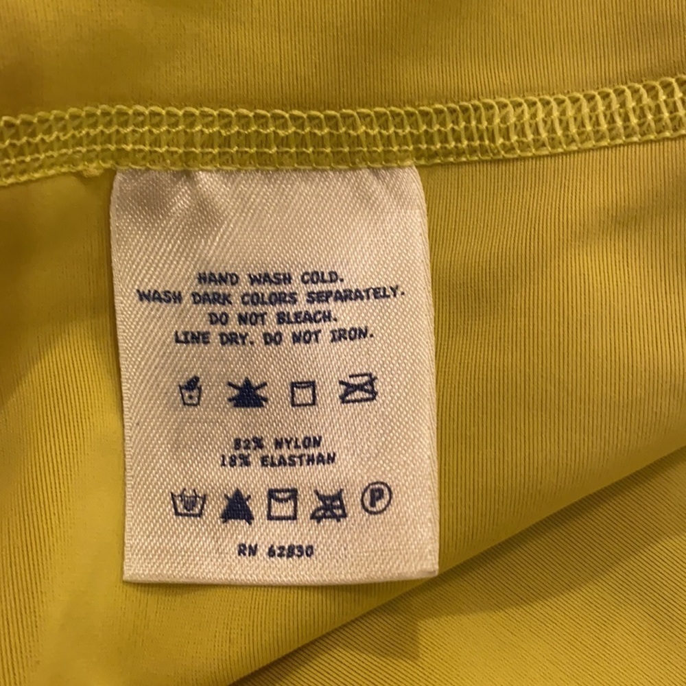 Lands’ End Rash Guard Swim Shirt - Picture 6 of 6